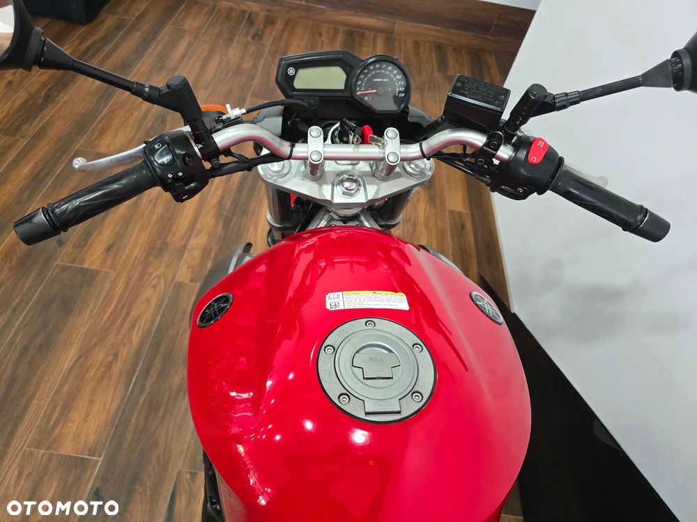 Yamaha XJ - 27