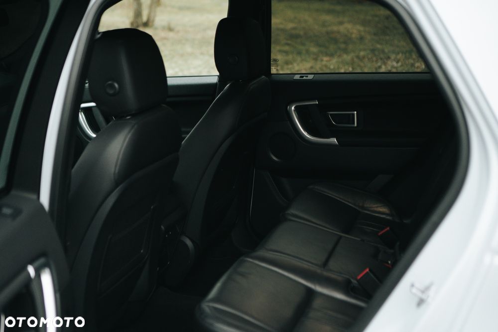 Land Rover Discovery Sport D180 HSE - 22