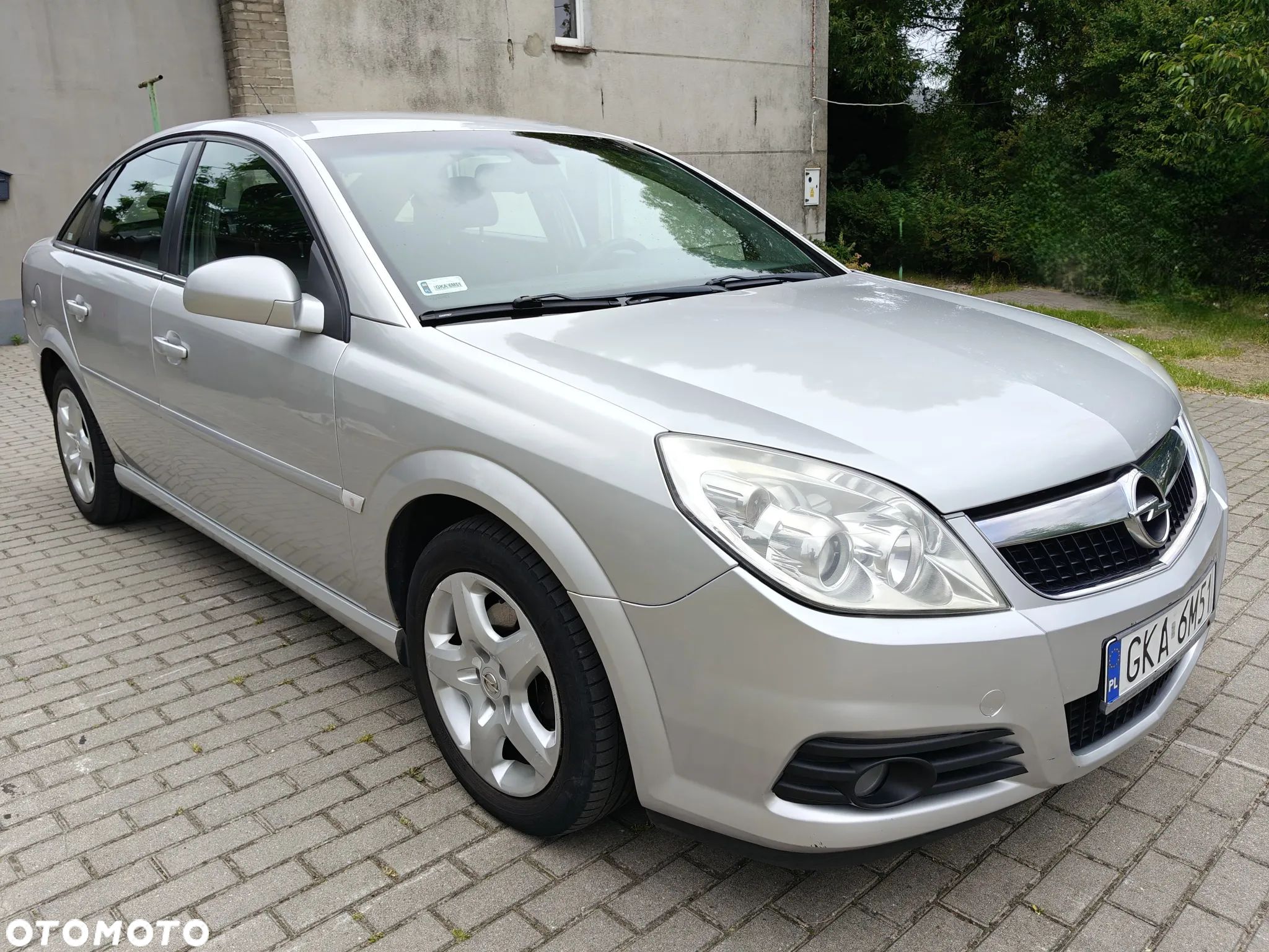Opel Vectra 1.9 CDTI Cosmo - 1