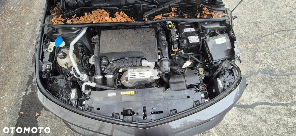 Opel Astra 1.2 T Elegance S&S - 11