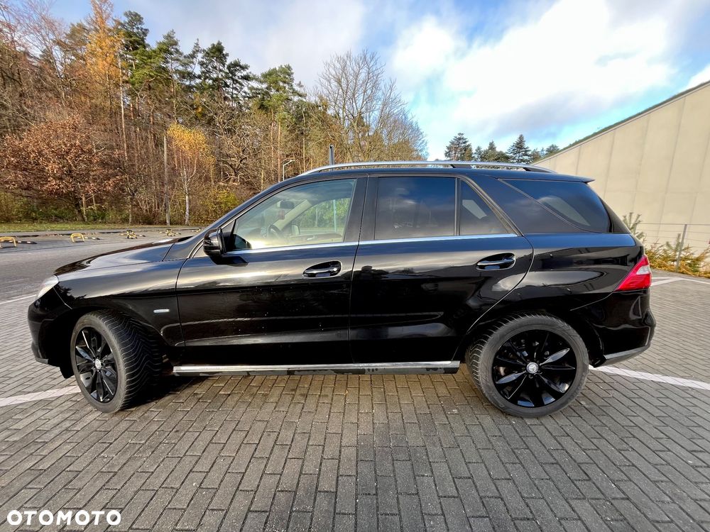 Mercedes-Benz ML 350 BlueTEC 4-Matic - 14