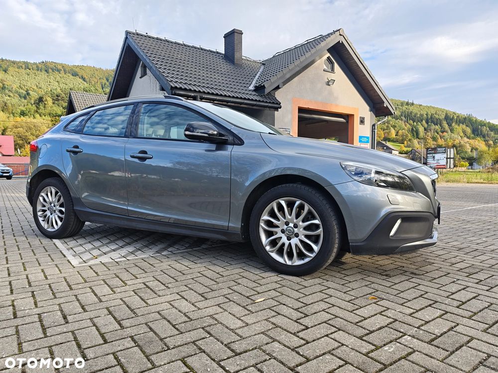 Volvo V40 2016 photo 3