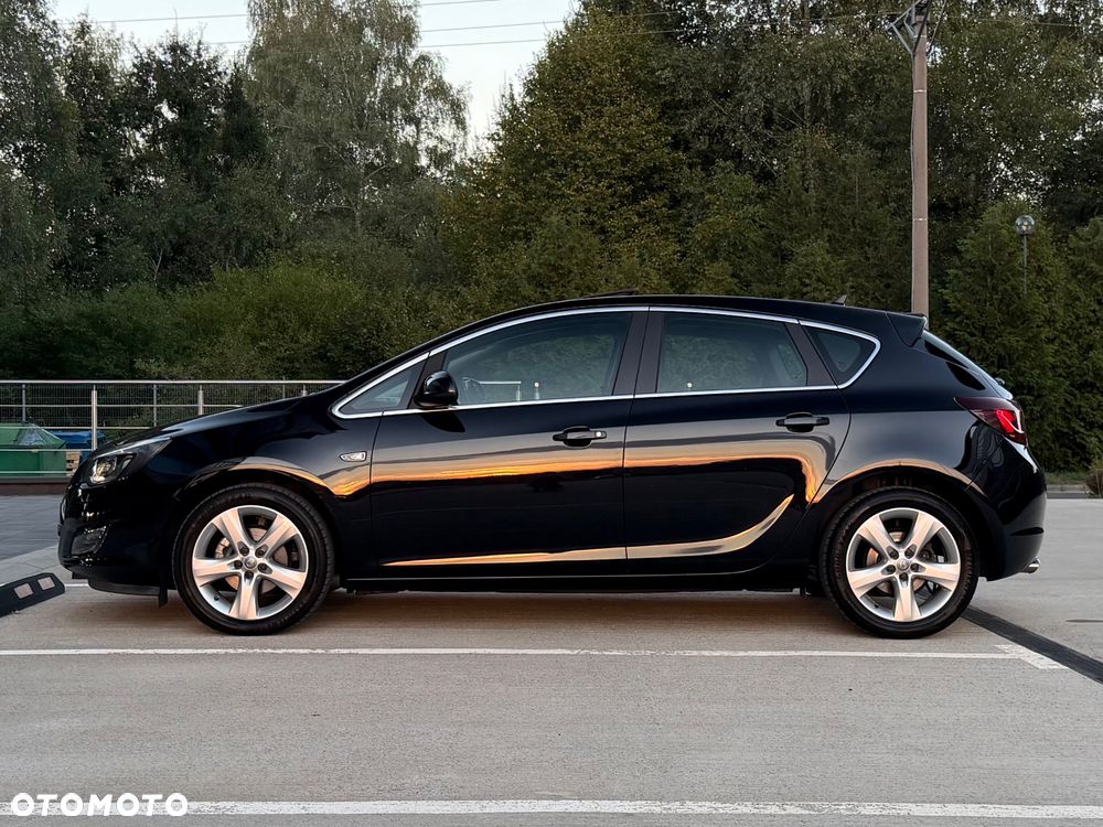 Opel Astra 1.4 T Sport - 18