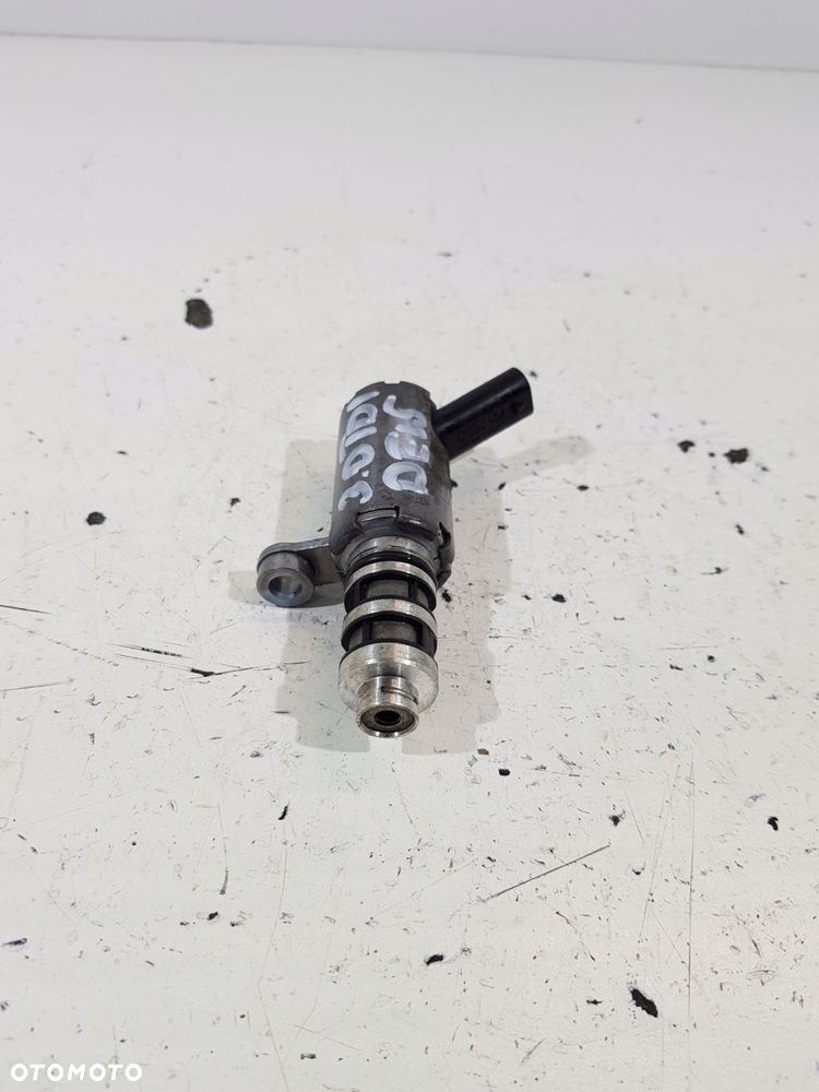zawór sterujący 06m115393d audi a4 a6 vw 3.0tdi - 6