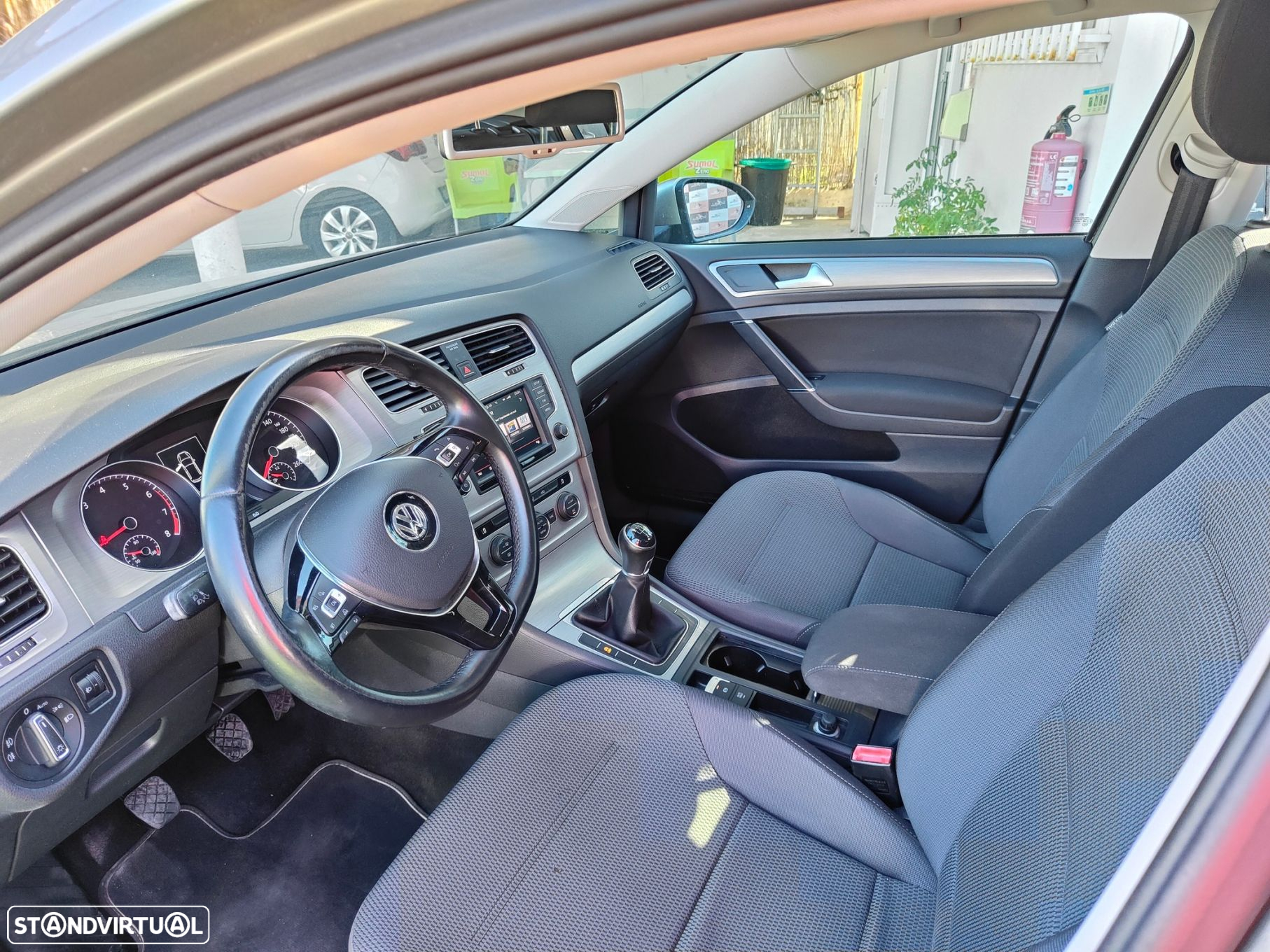 VW Golf 1.0 TSI Trendline - 8