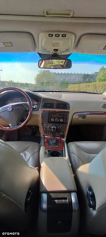 Volvo XC 70 - 9