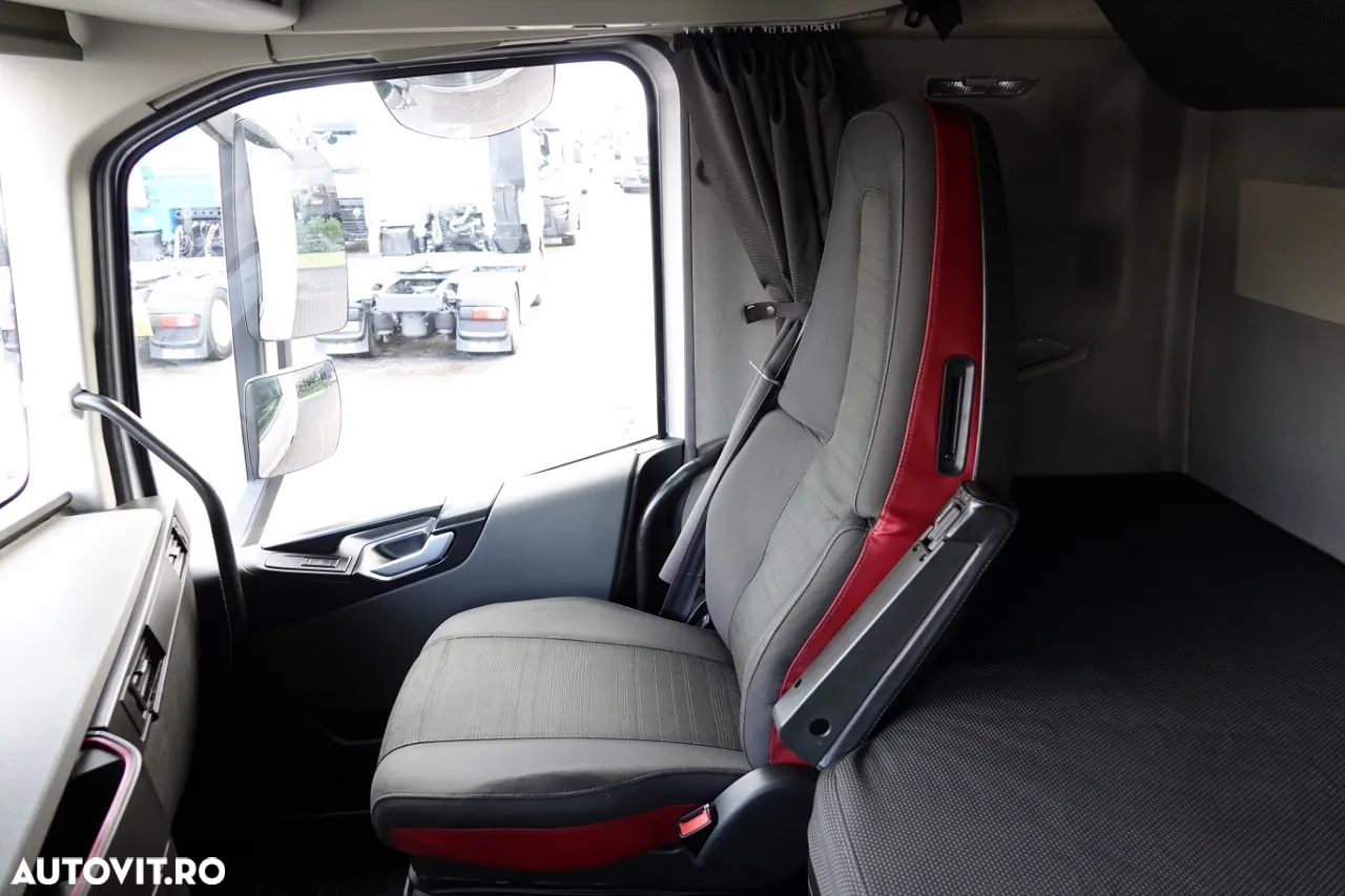 Volvo FH 500 / XXL / 6x2 / FRIGORIFER SCHMITZ - 7,2 M / THERMO KING UT 800 / DUPĂ CONTRACTUL DE SERVICE GOLDEN - 23