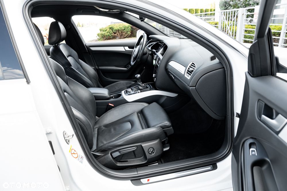 Audi A4 Avant 3.0 TDI DPF quattro S line Sportpaket - 20