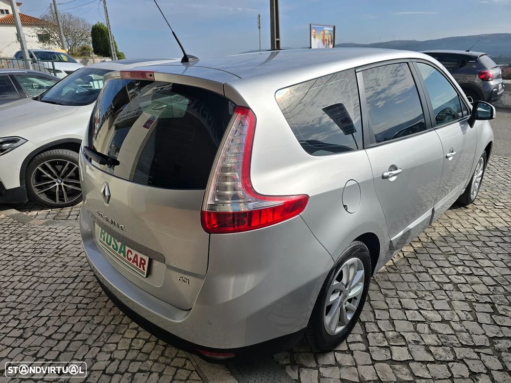 Renault Grand Scénic dCi 110 FAP Dynamique - 8