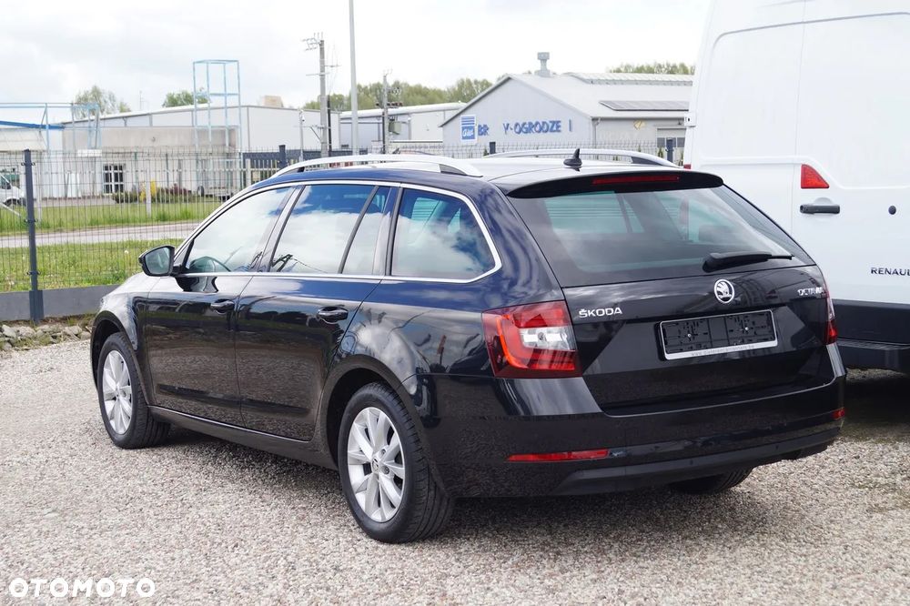 Skoda Octavia - 3