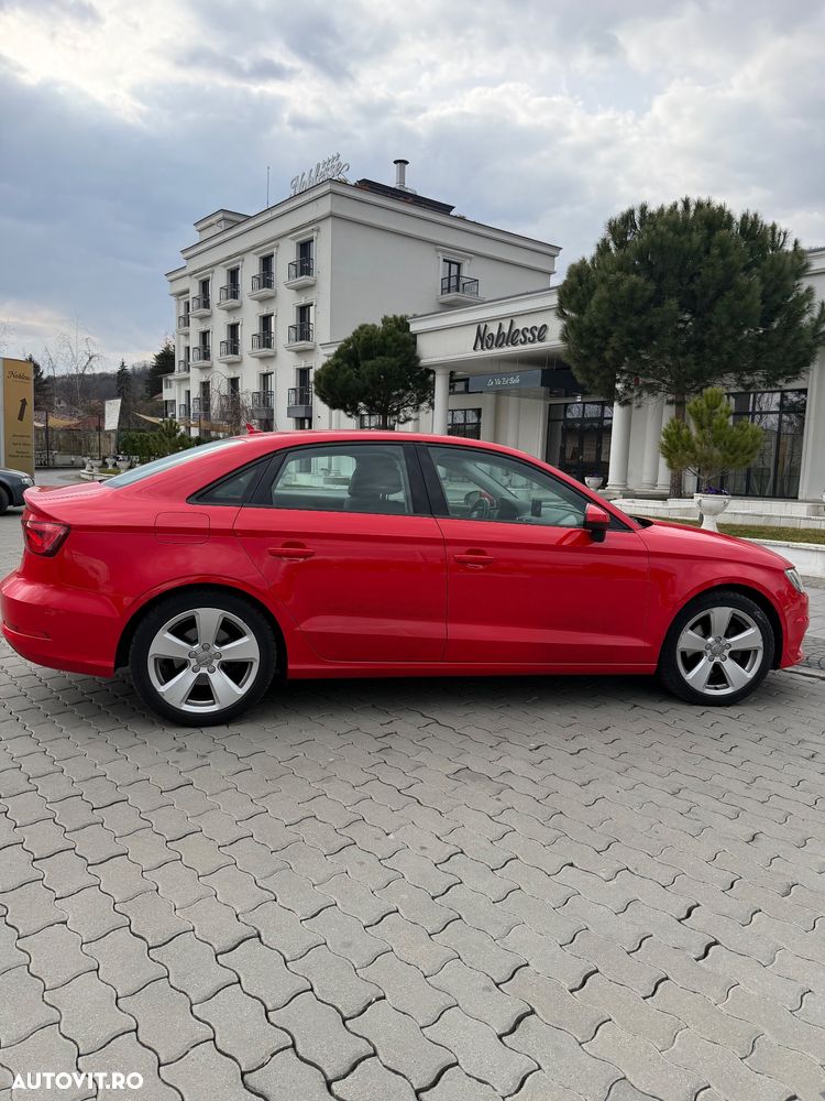 Audi A3 ack 1.4 TFSI Stronic Ambition - 8