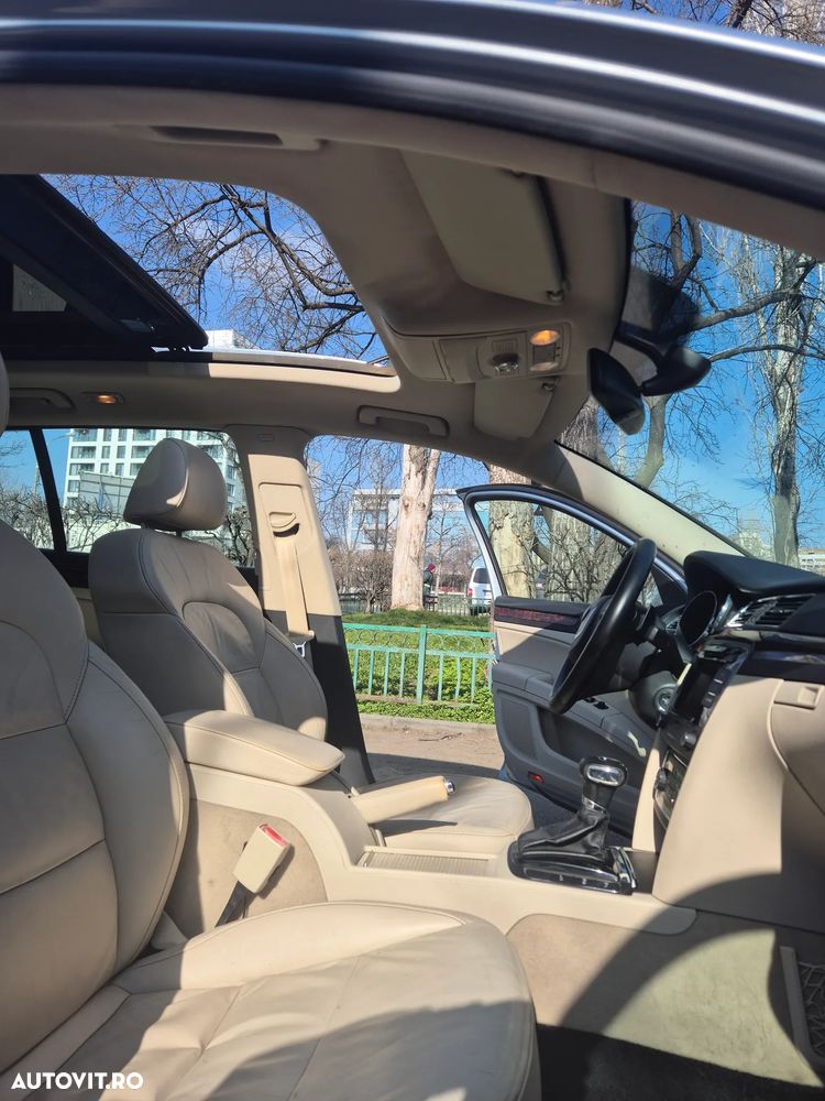 Skoda Superb 2.0 TSI Elegance DSG - 23