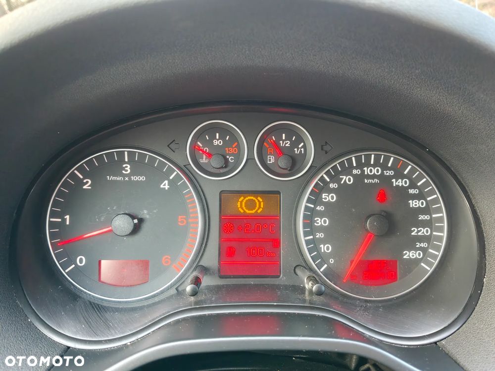 Audi A3 Sportback 1.9 TDI Ambiente - 23