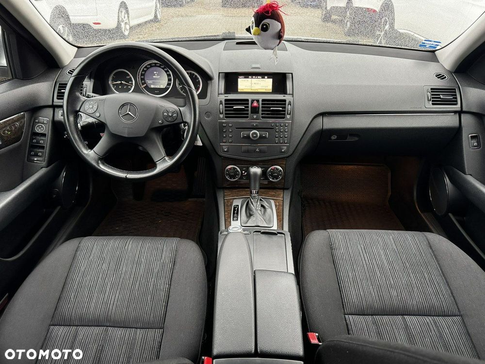 Mercedes-Benz Klasa C 200 (BlueEFFICIENCY) 7G-TRONIC Elegance - 29