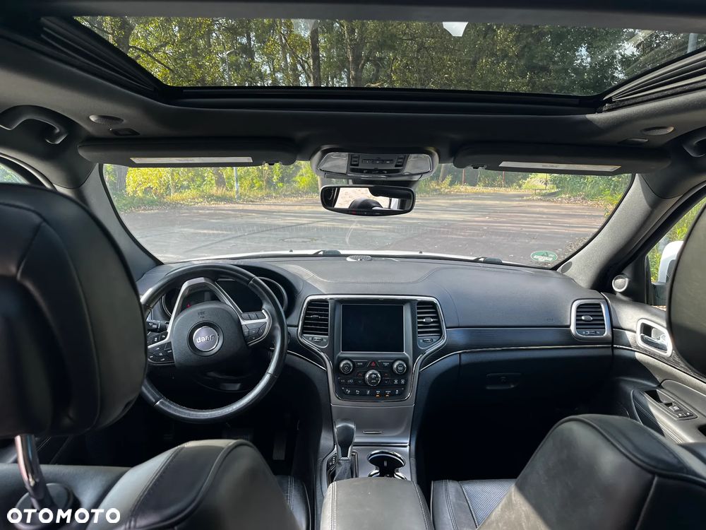 Jeep Grand Cherokee 5.7 V8 HEMI Overland Summit - 6