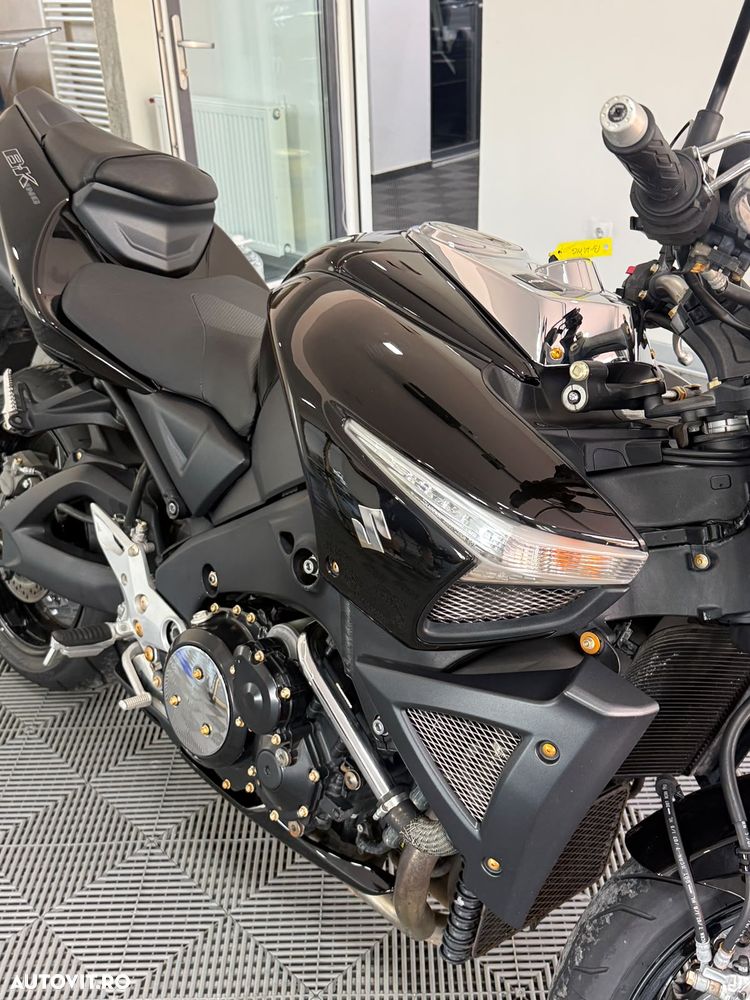 Suzuki GSX 1300 B-King - 5