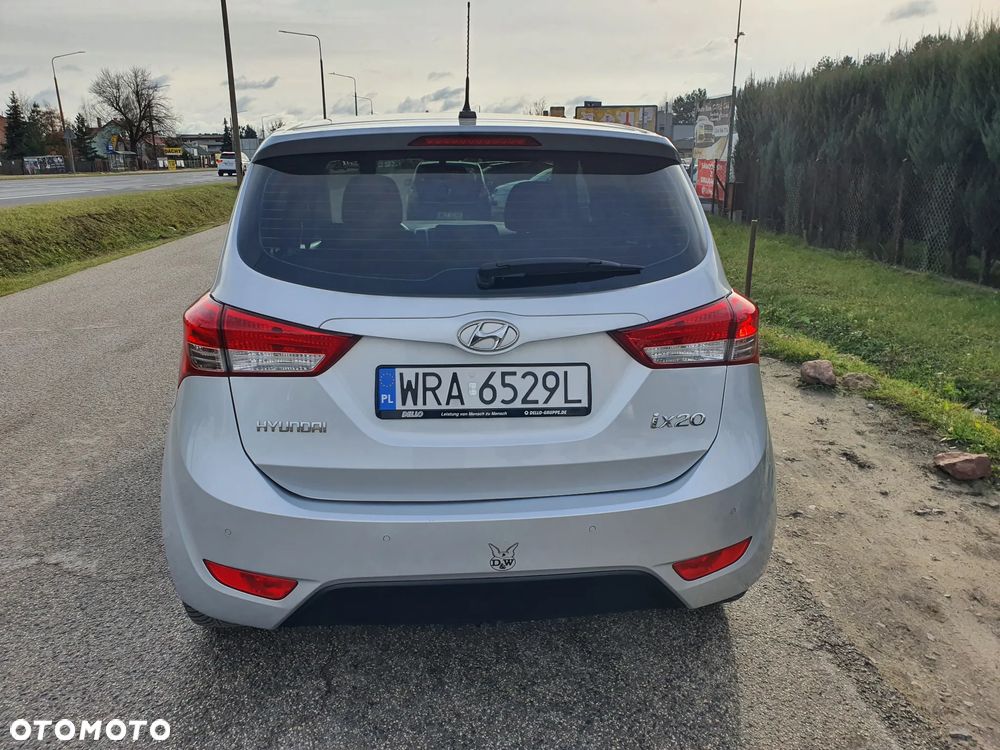 Hyundai ix20 1.4 blue Comfort - 7