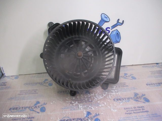 Motor Sofagem T3953002 PEUGEOT 5008 2015 1.6HDI 115CV 5P CINZA - 4