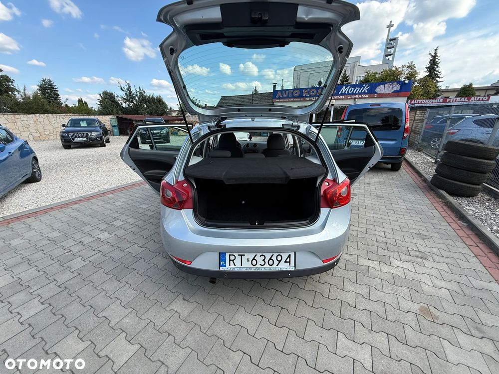 Seat Ibiza 1.6 16V Reference - 32