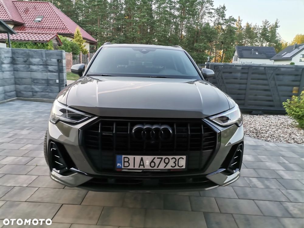 Audi Q3 - 1