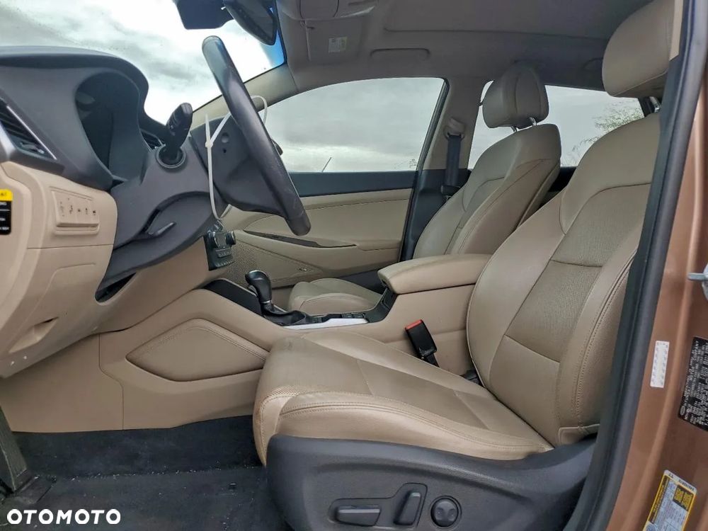 Hyundai Tucson 1.6 GDi 2WD DCT Premium - 8