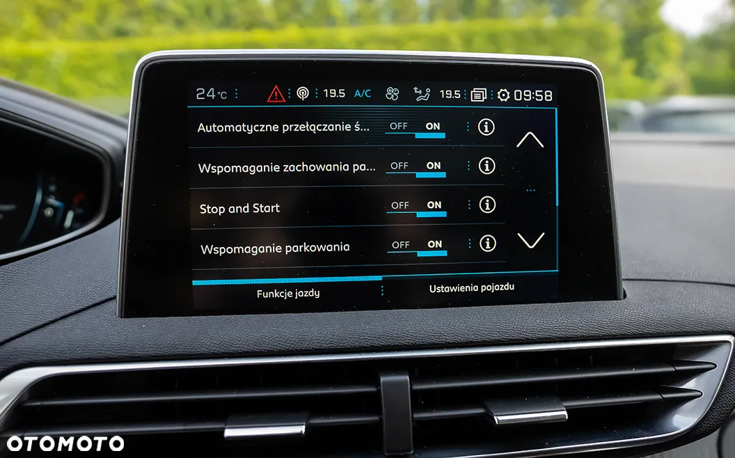 Peugeot 3008 1.2 PureTech Allure S&S - 37