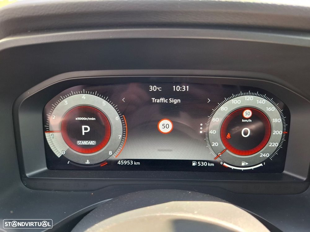 Nissan Qashqai 1.3 DIG-T N-Connecta LED+SKY Xtronic - 18