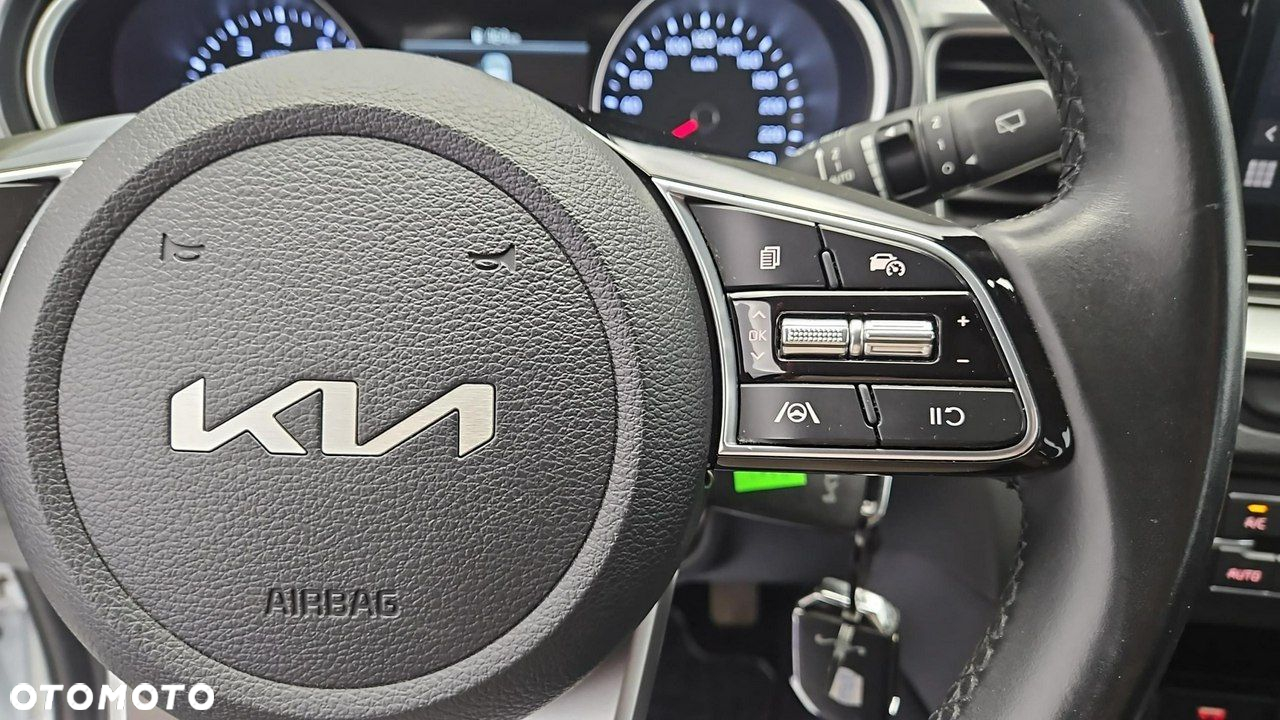 Kia Ceed 1.5 T-GDI M - 15