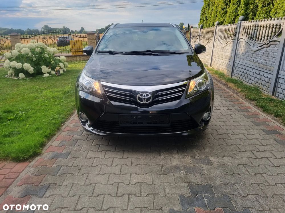 Toyota Avensis 1.8 Business Edition - 4