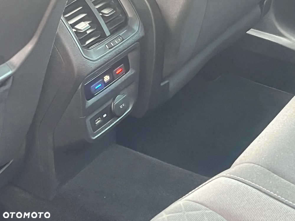 Volkswagen Tiguan - 18