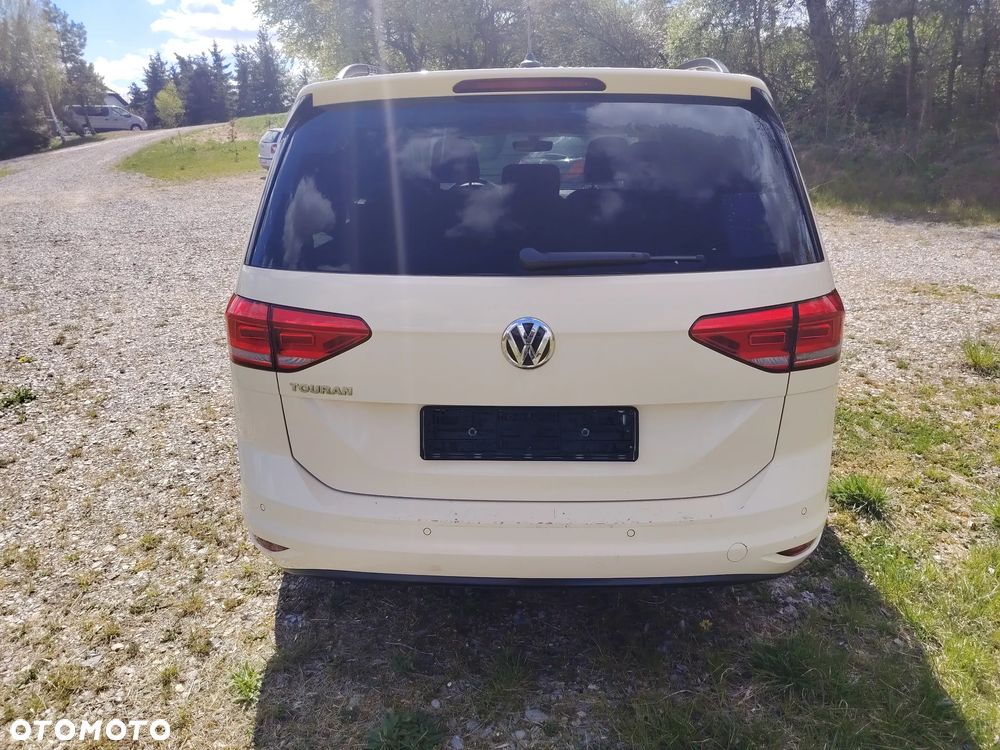 Volkswagen Touran - 7