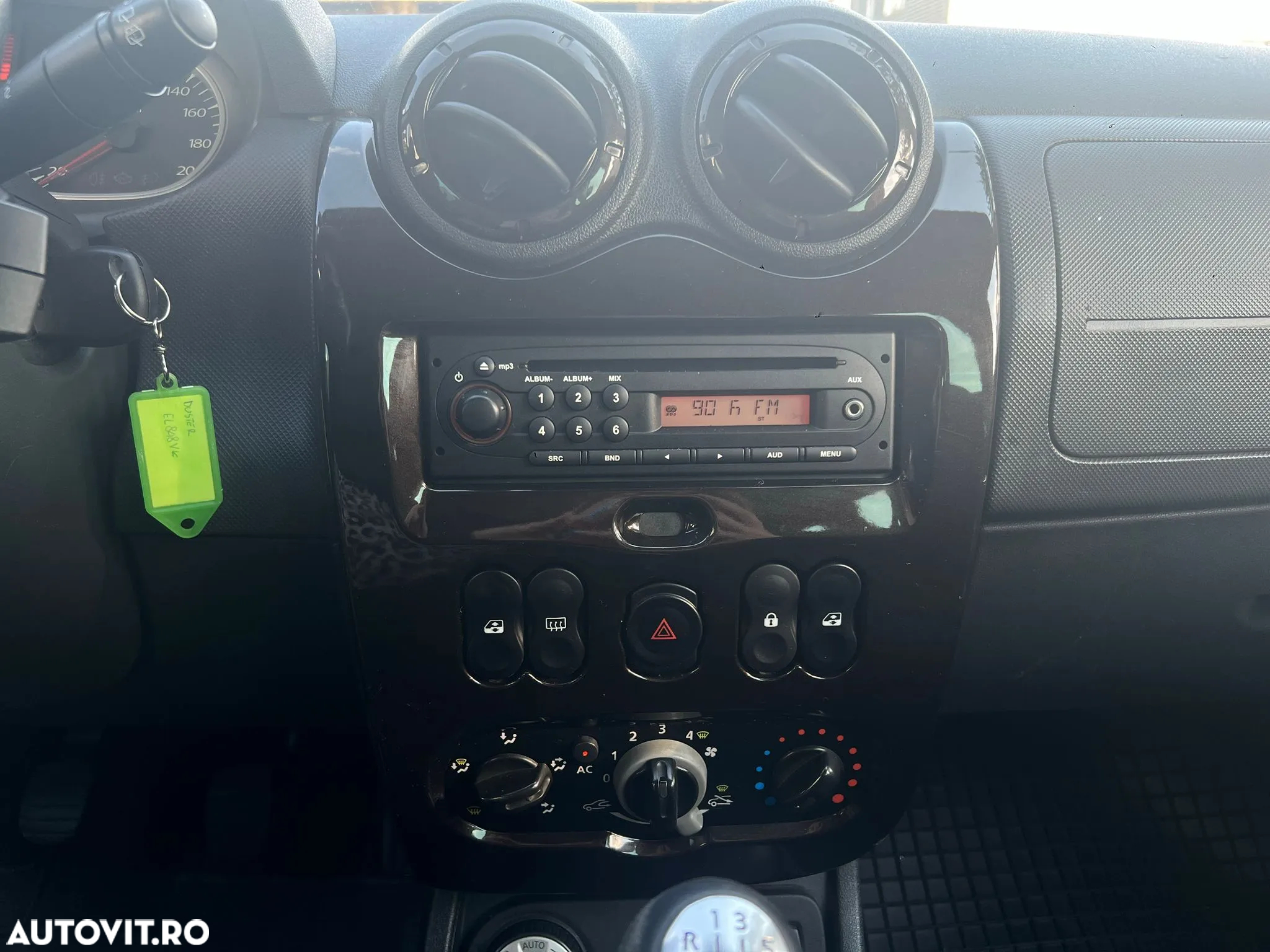 Dacia Duster 1.5 dCi 4x4 Prestige - 39