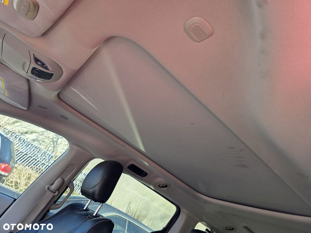 Chrysler Pacifica - 11