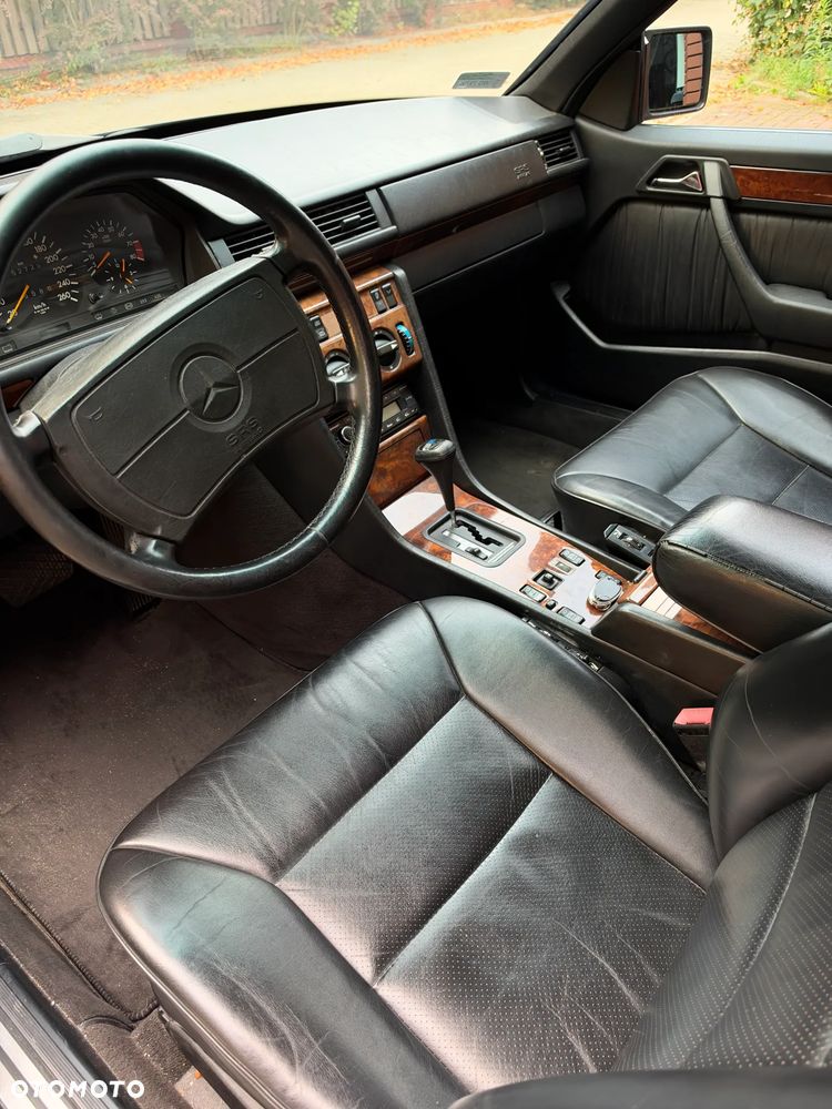 Mercedes-Benz W124 (1984-1993) - 2