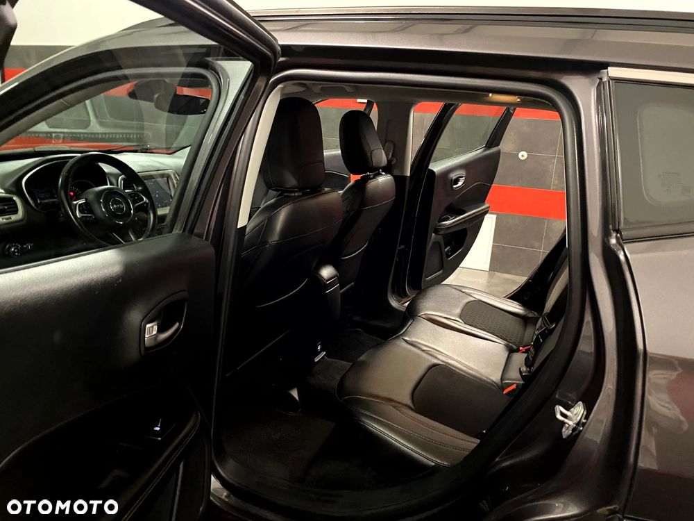 Jeep Compass 1.4 MultiAir Business Line - 18