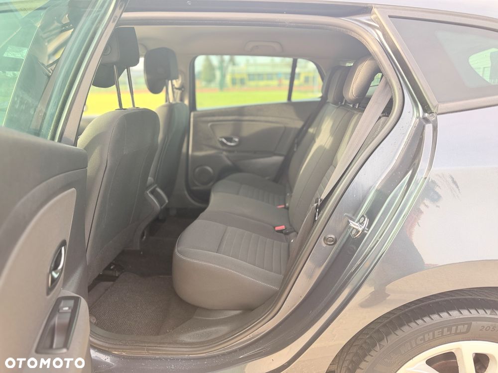 Renault Megane ENERGY TCe 115 Start & Stopp LIMITED - 26