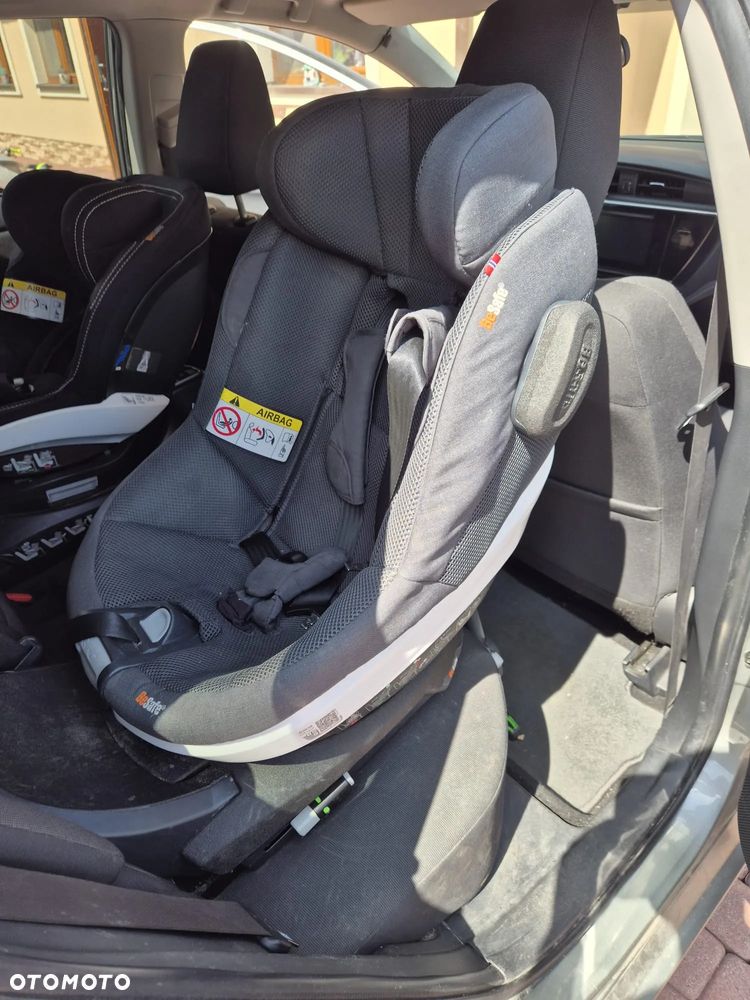 Toyota Auris 1.6 Premium Comfort - 10