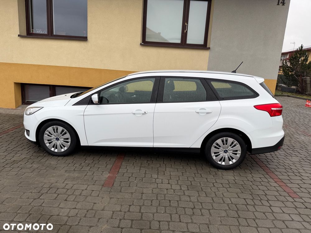 Ford Focus 1.5 TDCi DPF Start-Stopp-System Business - 2