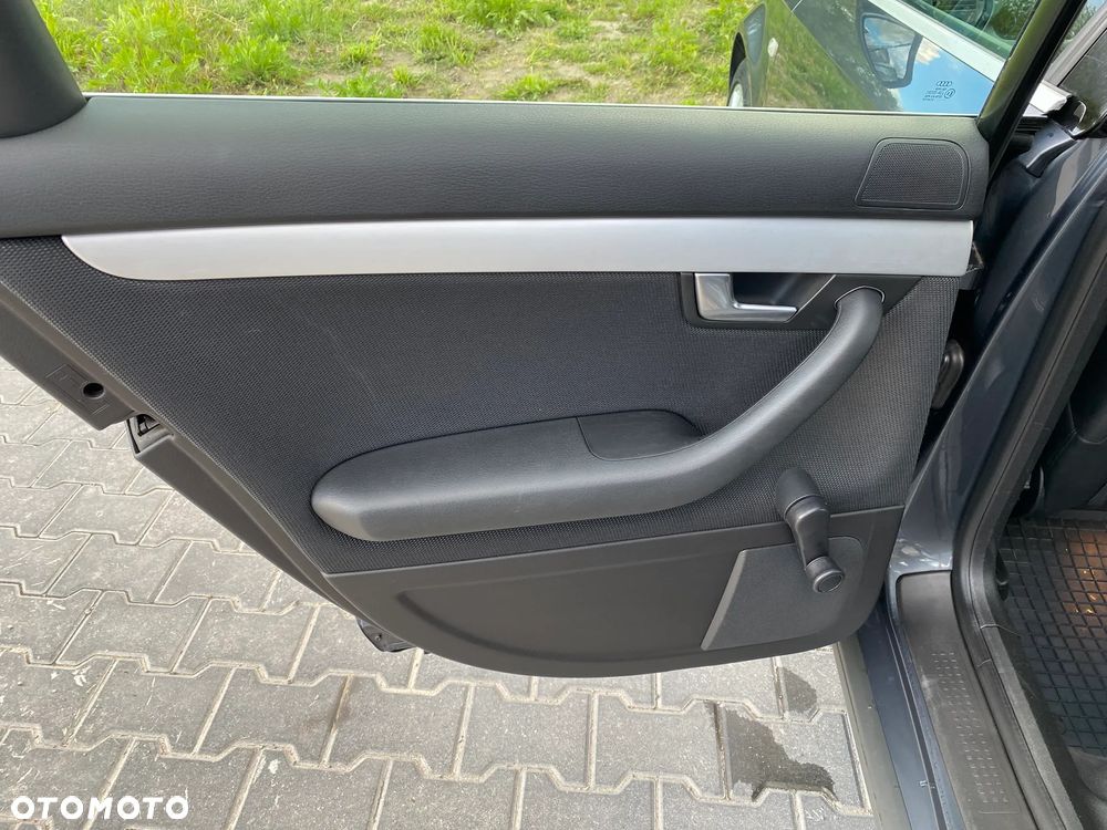 Audi A4 - 11