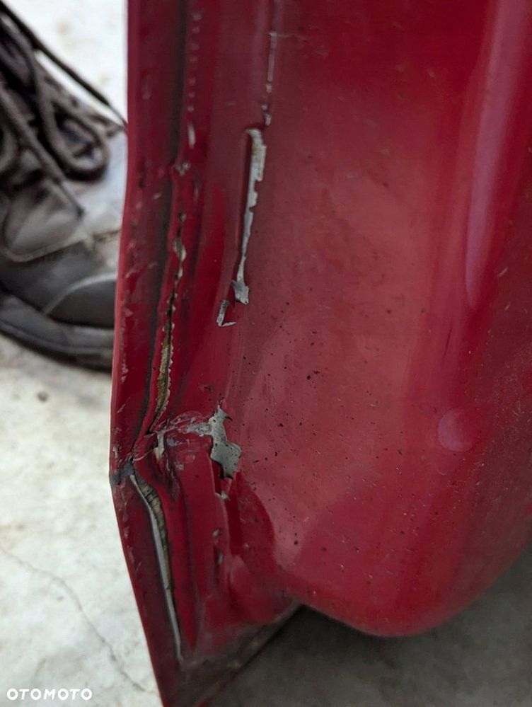 SsangYong Tivoli 1.6 XDI 2014-2023 drzwi przód przednie lewe czerwone - 12