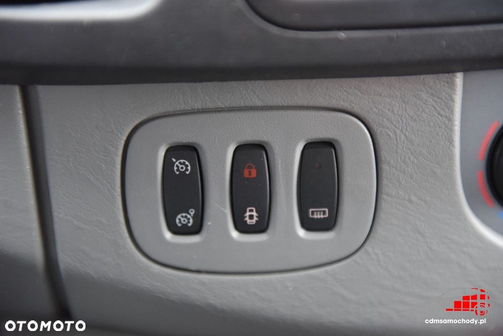 Opel Vivaro - 28