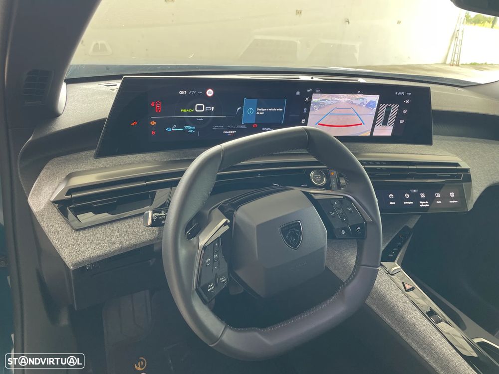 Peugeot e-3008 Allure — fotografia 10