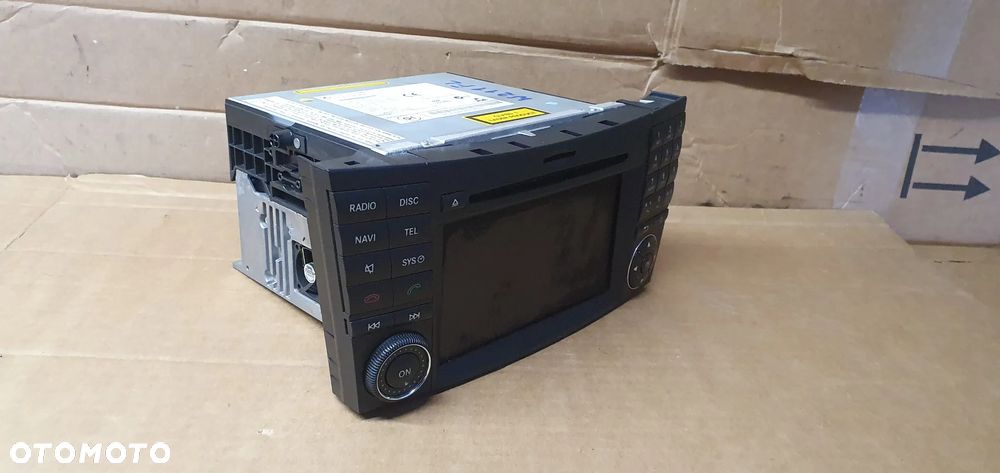 Radio radioodtwarzacz Mercedes E-Klasa W211 Lift A2118705094 - 3