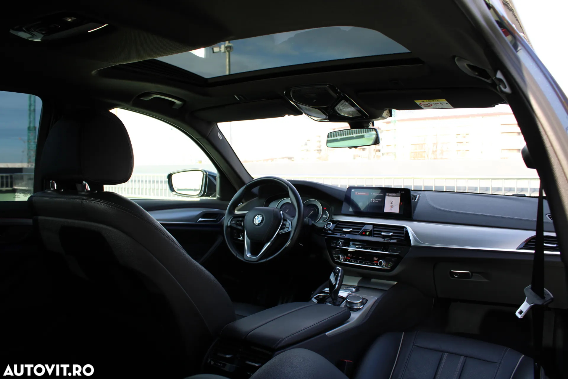 BMW Seria 5 530e AT PHEV - 29