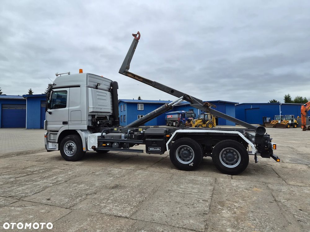 Mercedes-Benz 3344 6x4 Retarder z Niemiec Meiller 20000 kg resor - 26