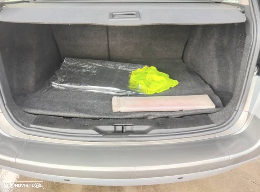 Renault Mégane Break 1.5 dCi C Dynamique — fotografia 11