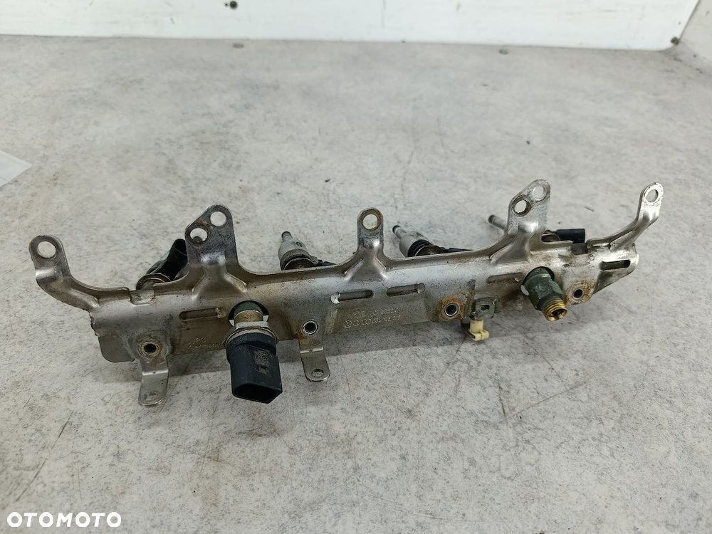 LISTWA WTRYSKOWA BENZYNA SEAT LEON II 06J133317  FEI006324K 1.8 TSI - 2