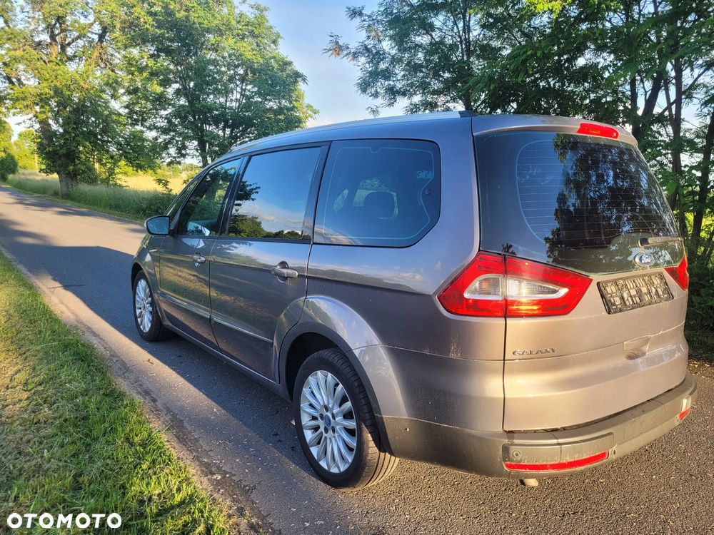 Ford Galaxy - 3