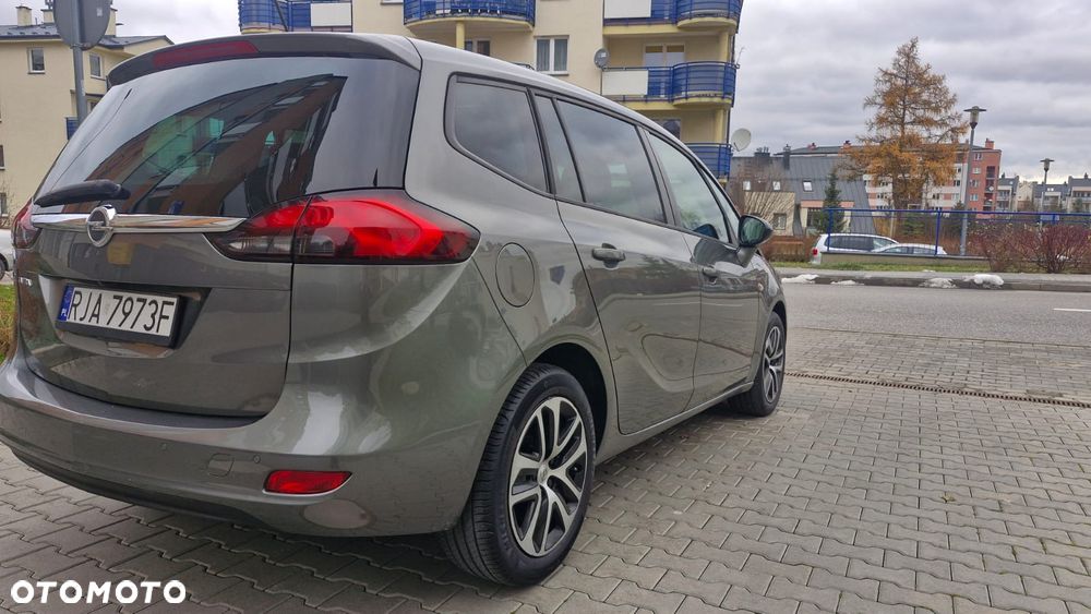Opel Zafira - 4