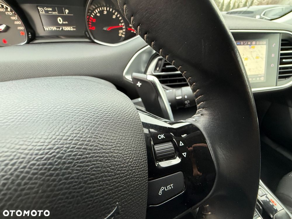 Peugeot 308 BlueHDi 130 EAT8 Stop & Start Allure - 25